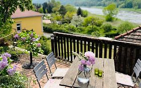 Ferienwohnung Am Elberadweg